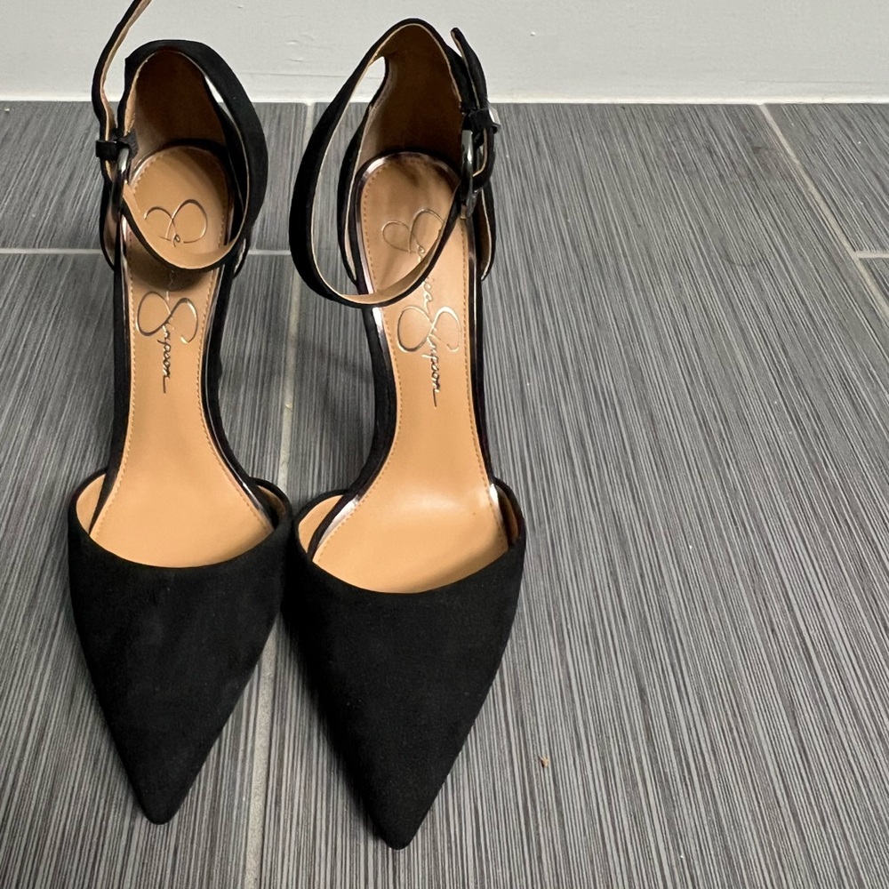 black heels with strap